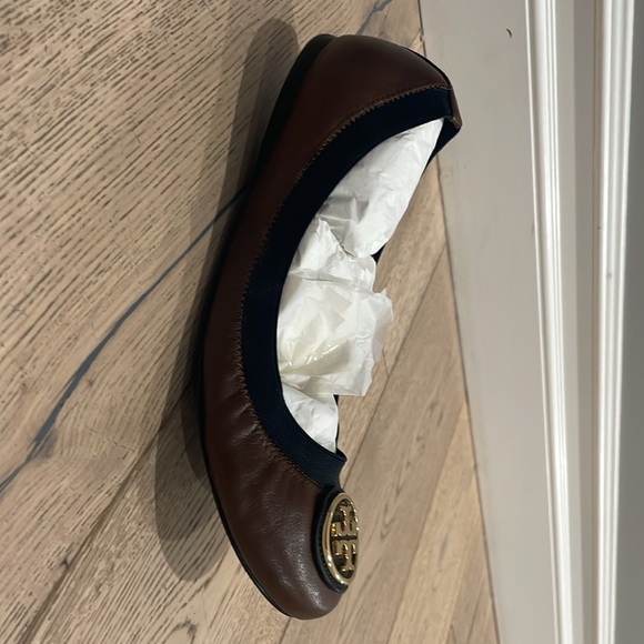 Brown and black NEW Tory Burch ballet flats - Picture 2 of 4